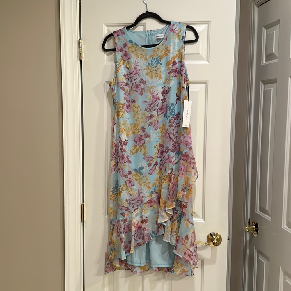 Calvin Klein 👗 dress NWT - blue floral chiffon fabric  - women’s size 12